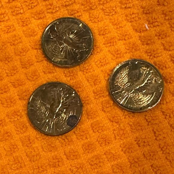 Guardian Angel Pocket Medal Coin lucky Tokens Prayer Gold Tone Tokens Vintage - Picture 5 of 7